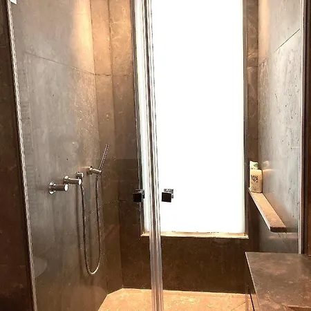 Outstanding 2 Bedrooms With A Terrific Eiffel Tower View * Παρίσι