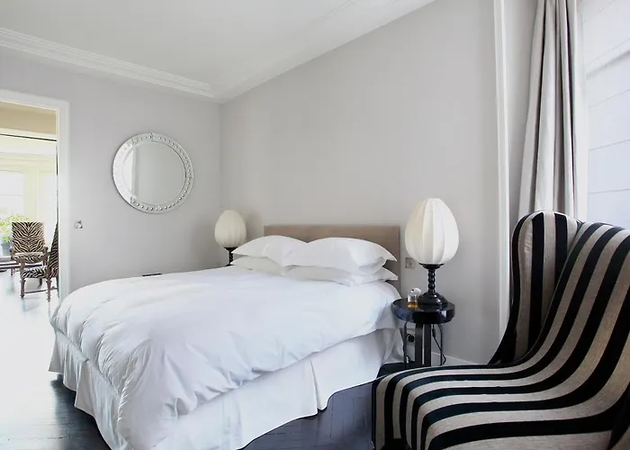 דירה Outstanding 2 Bedrooms With A Terrific Eiffel Tower View