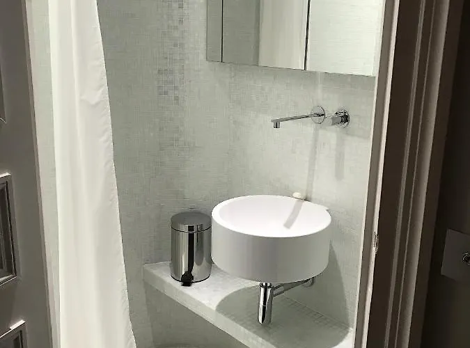 Outstanding 2 Bedrooms With A Terrific Eiffel Tower View Апартаменты Париж