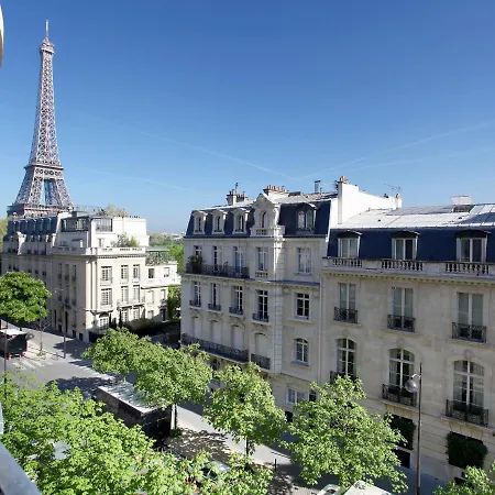 Outstanding 2 Bedrooms With A Terrific Eiffel Tower View * Paris